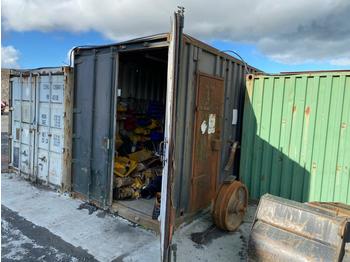 حاوية شحن 40' Container c/w Parts/Ratching/Pipes (Located at Cumnock, KA18 4QS, Scotland) No crane available - buyer will need to provide crane themselves for loading: صورة 1