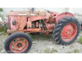  3 stk traktorer - David Brown - جرار