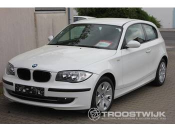 سيارة BMW 116i Advantage-Paket: صورة 1