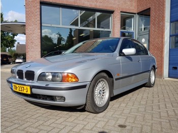 سيارة BMW 535I V8: صورة 1