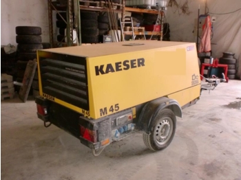 Kaeser M 45 med aggregat - آلات البناء