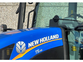 New Holland T5.115 Utility - Dual Command, climatisée, rampant  - جرار: صورة 4