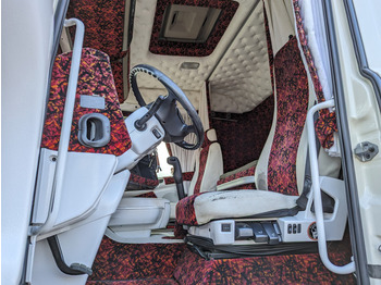 Scania R450 4x2 LowRoof Euro6 - Retarder - FullAir - Custom Interior - ManualGearbox (T1377) - وحدة جر: صورة 5