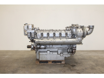 MTU 396  - محرك