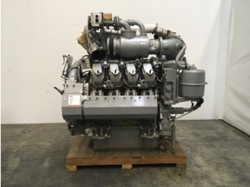 MTU 8v4000 - محرك