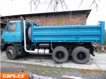 Tatra T815-2 S3 - شاحنة قلاب