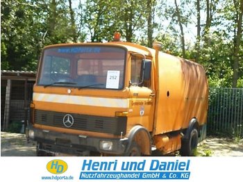 MERCEDES-BENZ 809 Kehrmaschine - شاحنة التوصيل